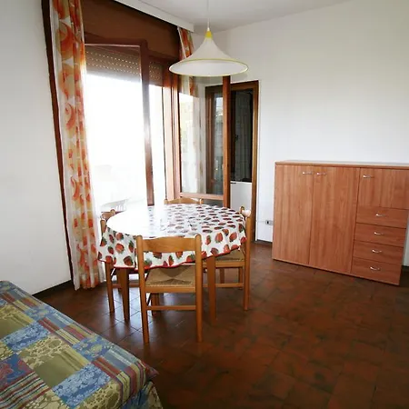 Roulette Apartment *