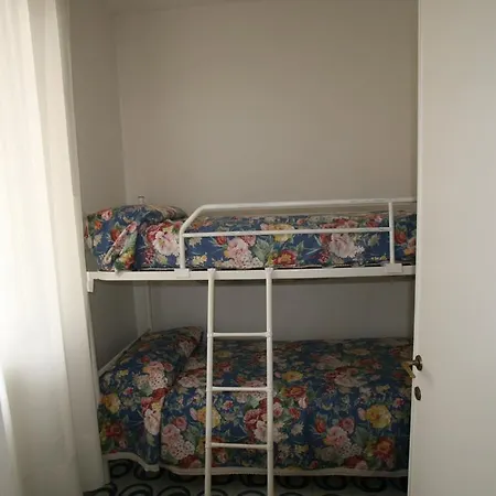 Roulette Apartment